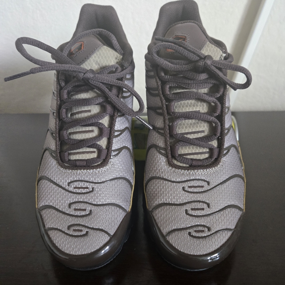 Nike Dark Brown and Light Gray Sneakers